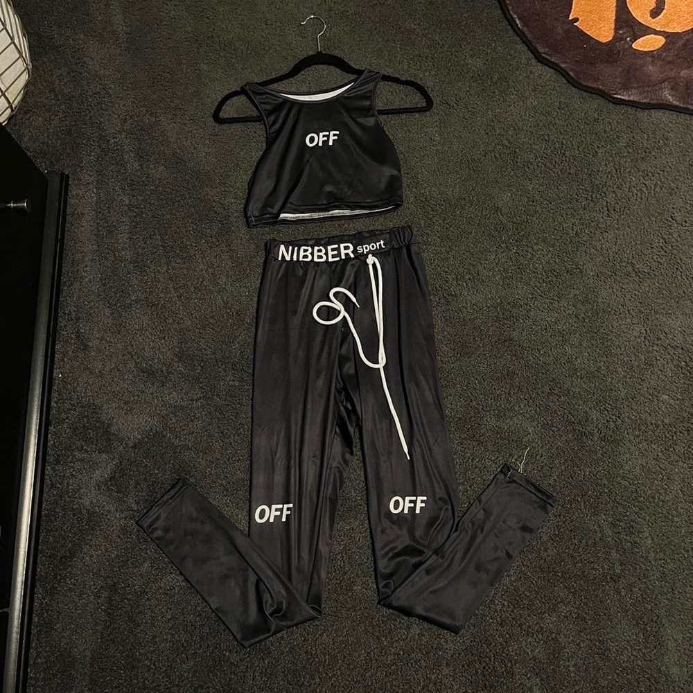 blushmark two piece legging set